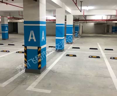 蘇州車庫劃線多少錢一米？蘇州公路劃線多少一平方？