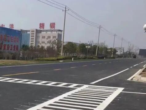 蘇州道路劃線漆施工多少錢(qián)一米？飛揚(yáng)市政價(jià)格合理