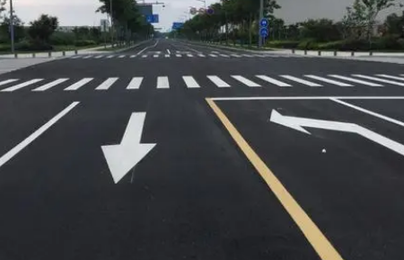 合肥道路劃線(xiàn)分析，如何保證道路畫(huà)線(xiàn)的筆直呢？