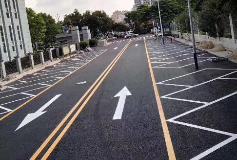 道路劃線設(shè)計，為安全出行保駕護航